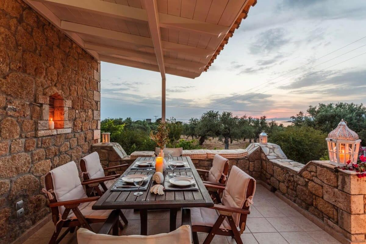 Mani'S Aura Seaside-Spacious Summer Retreat Kotronion  Bagian luar foto
