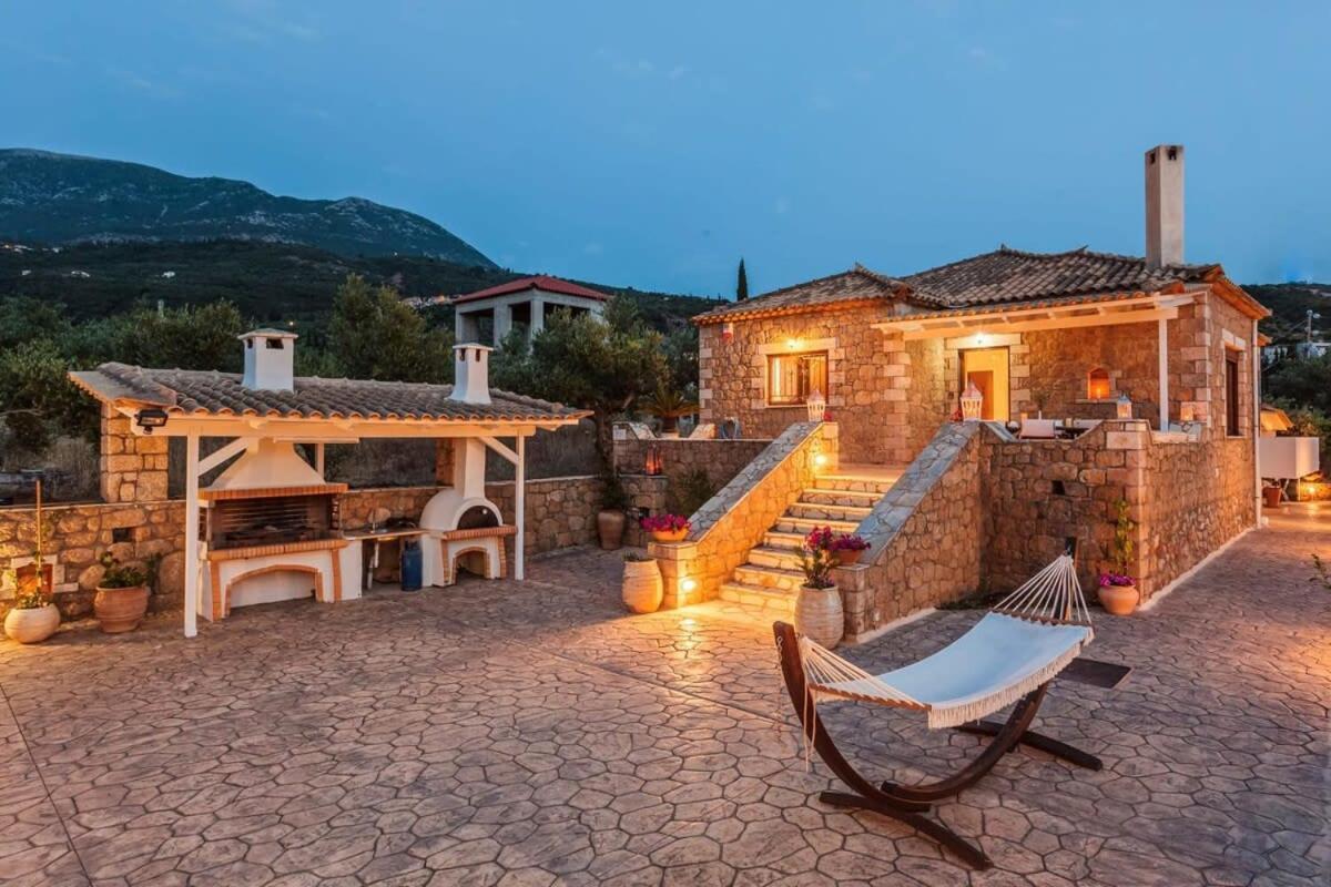 Mani'S Aura Seaside-Spacious Summer Retreat Kotronion  Bagian luar foto