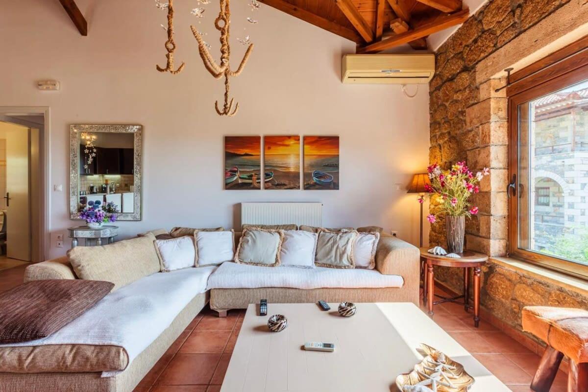 Mani'S Aura Seaside-Spacious Summer Retreat Kotronion  Bagian luar foto